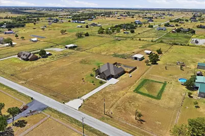 453 Kincannon Lane, Rhome, TX 76078 - Photo 39