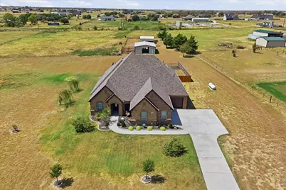 453 Kincannon Lane, Rhome, TX 76078 - Photo 1