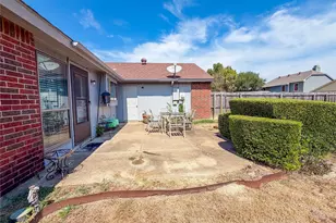 333 S Cannady Dr, Cedar Hill, TX 75104 - Photo 27