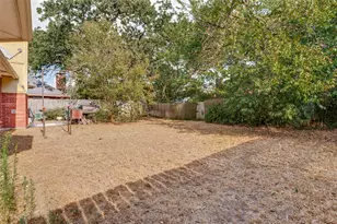 3312 Paint Brush Ln, Bedford, TX 76021 - Photo 7