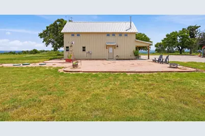 582 Clara Lane, Santo, TX 76472 - Photo 19