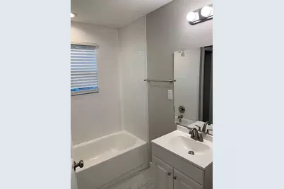821 W Day Street #823, Denison, TX 75020 - Photo 9