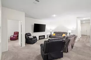 2325 Frio River Rd, Glenn Heights, TX 75154 - Photo 5