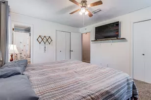 809 Beech St, Bonham, TX 75418 - Photo 21