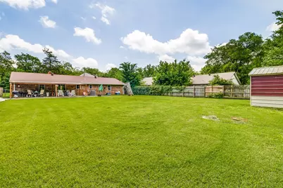 809 Beech Street, Bonham, TX 75418 - Photo 31