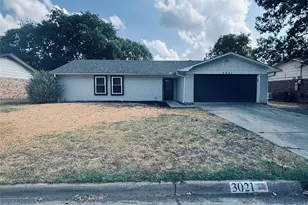 3021 Oakridge Dr, Corsicana, TX 75110 - Photo 1