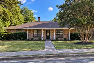 520 Sumac Pl, DeSoto, TX 75115 - Photo 1