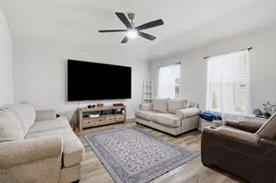 821 Rutherford Dr, Crowley, TX 76036 - Photo 15