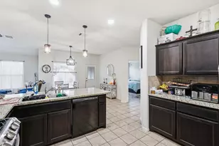 821 Rutherford Dr, Crowley, TX 76036 - Photo 11