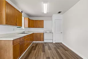 2406 Alexander Ave, Waco, TX 76708 - Photo 11
