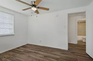 227 S Justin Ave, Dallas, TX 75211 - Photo 25