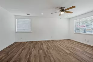 227 S Justin Ave, Dallas, TX 75211 - Photo 13