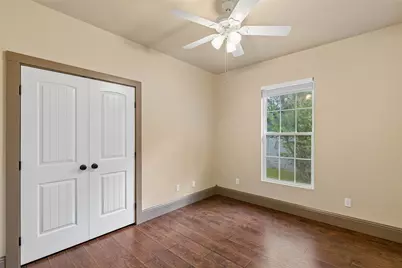 1925 Wildwood Drive, Grand Prairie, TX 75050 - Photo 23