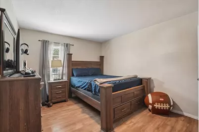 2111 Sharpshire Lane, Arlington, TX 76014 - Photo 13