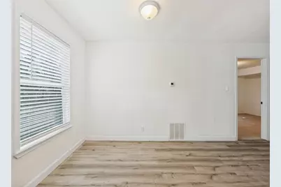 140 Edgefield Drive, Garland, TX 75040 - Photo 3