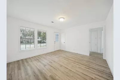 140 Edgefield Drive, Garland, TX 75040 - Photo 7