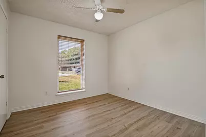 6527 Leasa Court, Sachse, TX 75048 - Photo 17