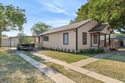 307 S Crockett Street, Edgewood, TX 75117 - Photo 3