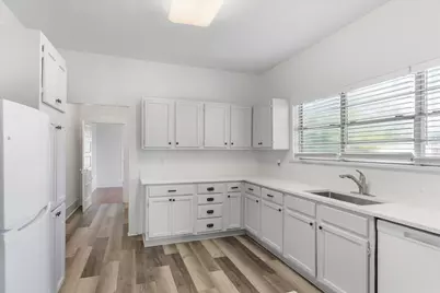 307 S Crockett Street, Edgewood, TX 75117 - Photo 7