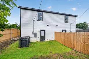 2211 Brookes St, Fort Worth, TX 76105 - Photo 15