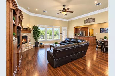 3707 Heatherwood Lane, Sherman, TX 75090 - Photo 3