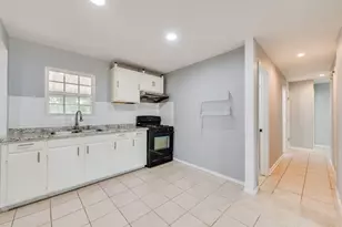 1213 De Ridder Ave, Fort Worth, TX 76106 - Photo 3