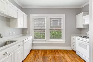 4533 Worth St, Dallas, TX 75246 - Photo 15