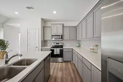925 King Street, Aubrey, TX 76227 - Photo 5