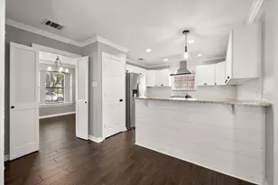 523 Cooper St, Grand Prairie, TX 75052 - Photo 15