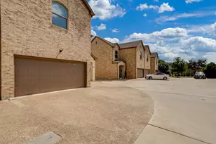 12364 Halima St, Dallas, TX 75243 - Photo 9