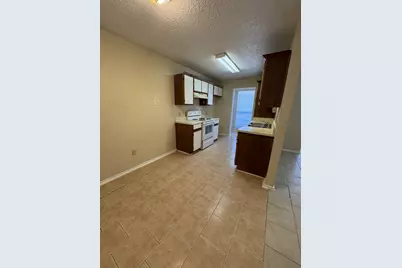 4512 Mizzenmast Court, Fort Worth, TX 76135 - Photo 3