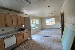 5820 Sandra Dr, Fort Worth, TX 76133 - Photo 17