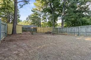 309 Blake Dr, Longview, TX 75604 - Photo 15