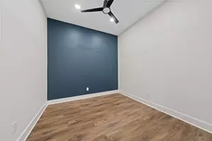 801 E Ave C, Valley Mills, TX 76689 - Photo 9