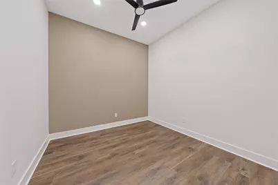 801 E Avenue C, Valley Mills, TX 76689 - Photo 7