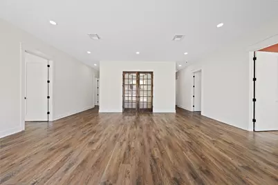 801 E Avenue C, Valley Mills, TX 76689 - Photo 3