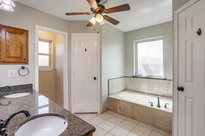 837 NW Park Meadow Lane, Burleson, TX 76028 - Photo 13