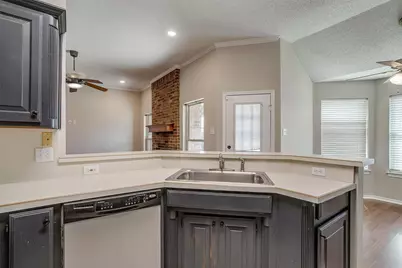 837 NW Park Meadow Lane, Burleson, TX 76028 - Photo 9