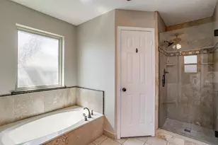 837 NW Park Meadow Ln, Burleson, TX 76028 - Photo 15
