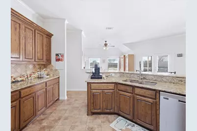 5020 April Lane, Waxahachie, TX 75165 - Photo 9