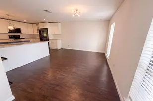 2226 Country Oaks Dr, Garland, TX 75040 - Photo 3