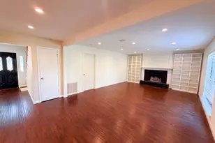 2226 Country Oaks Dr, Garland, TX 75040 - Photo 9