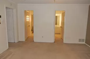 9023 Glen Springs Cir, Dallas, TX 75243 - Photo 29