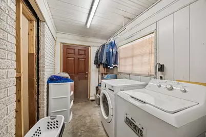 1108 S Edgefield Avenue, Dallas, TX 75208 - Photo 13
