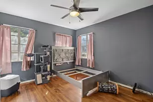 1108 S Edgefield Ave, Dallas, TX 75208 - Photo 11