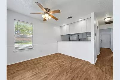 536 Guerin Drive, Arlington, TX 76012 - Photo 3
