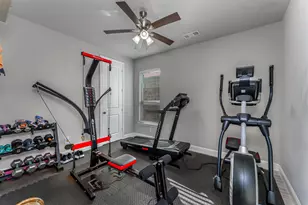 2710 Avondale Dr, Mansfield, TX 76063 - Photo 15