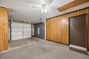 947 E Oakdale Rd, Irving, TX 75060 - Photo 21