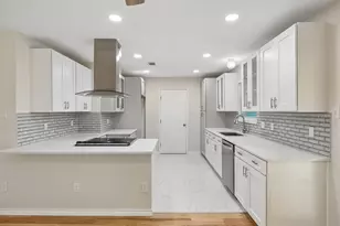 947 E Oakdale Rd, Irving, TX 75060 - Photo 3
