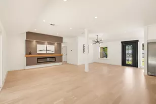 6331 Linden Ln, Dallas, TX 75230 - Photo 9
